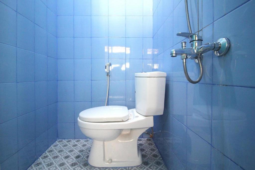 Oyo 1448 Kartini Residence Syariah Bandar Lampung Kültér fotó