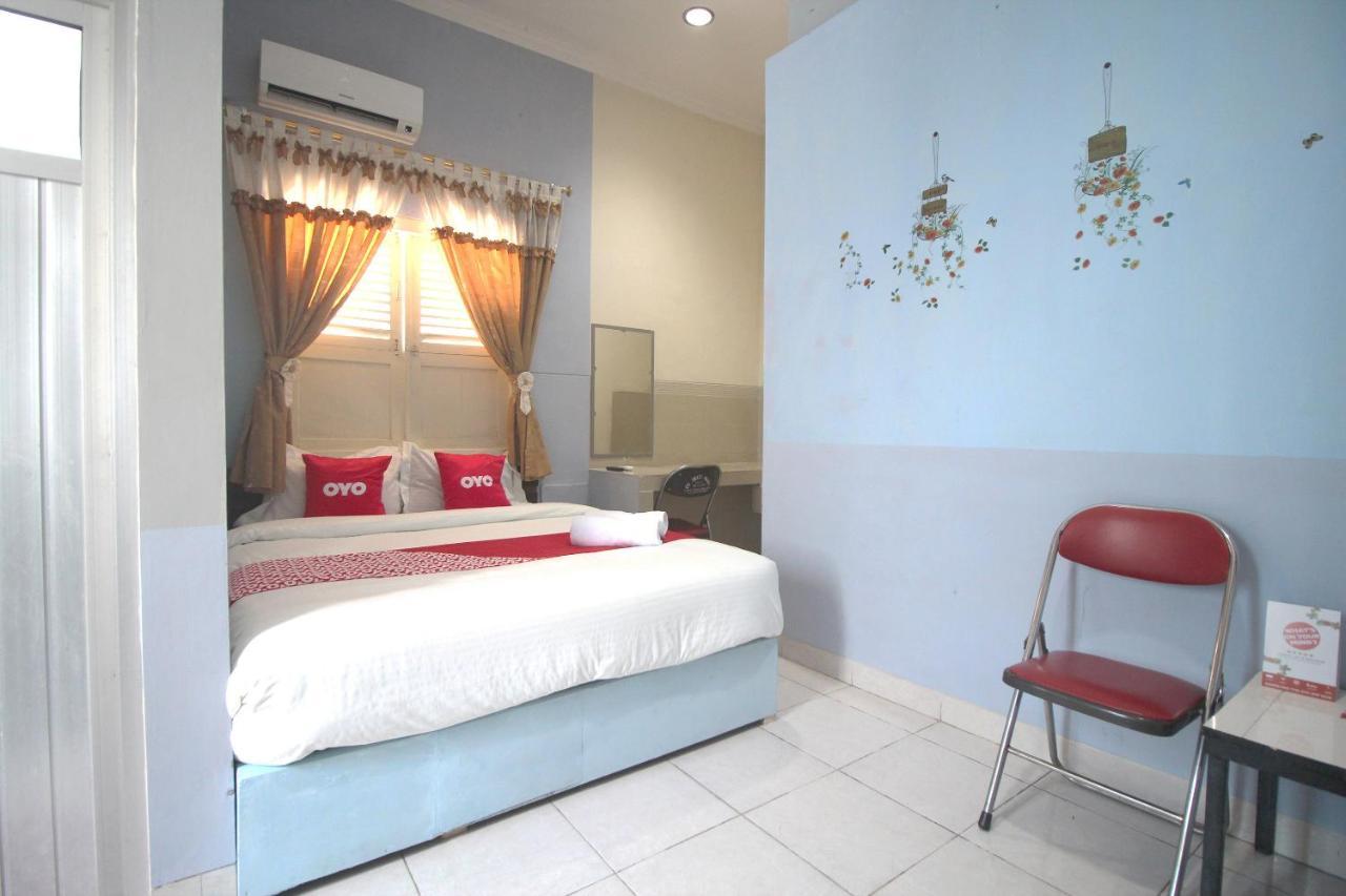 Oyo 1448 Kartini Residence Syariah Bandar Lampung Kültér fotó